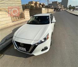 نيسان ألتيما